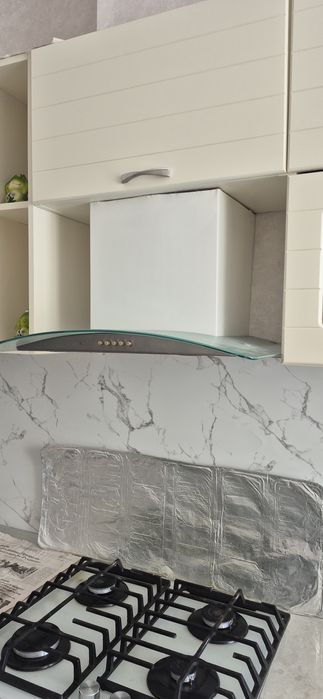 Кухонная вытяжка