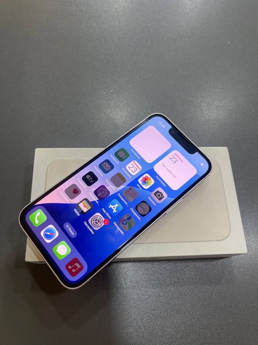 Iphone 13 mini 128 . Yomkst 88