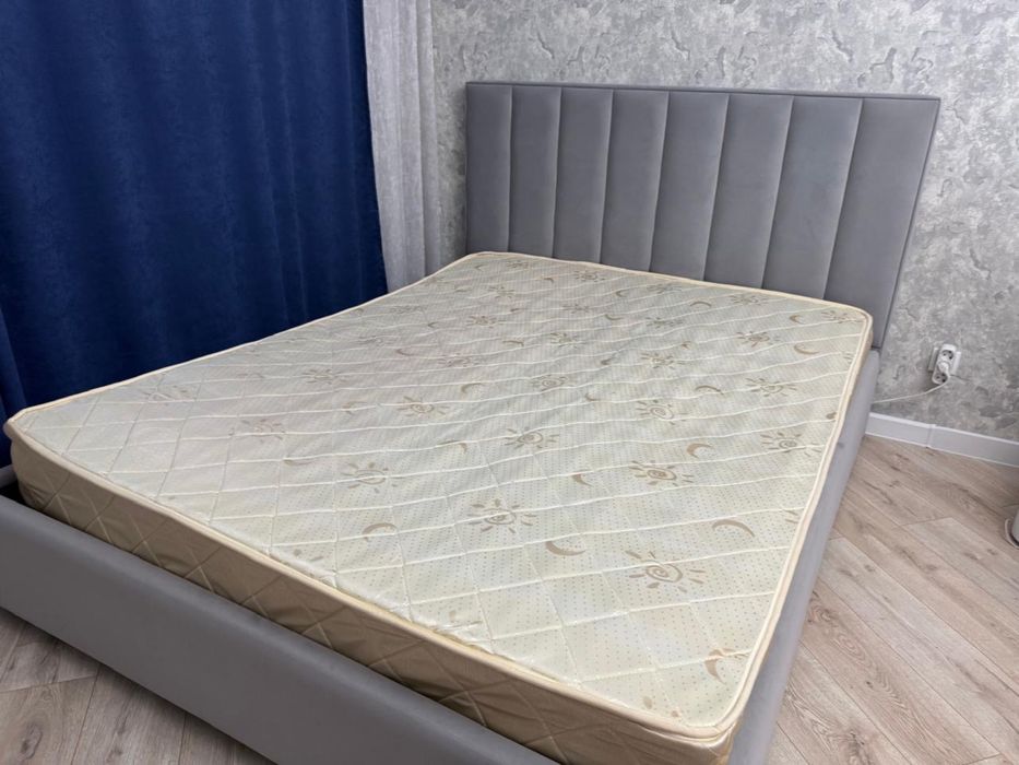 Продам матрас 160*200