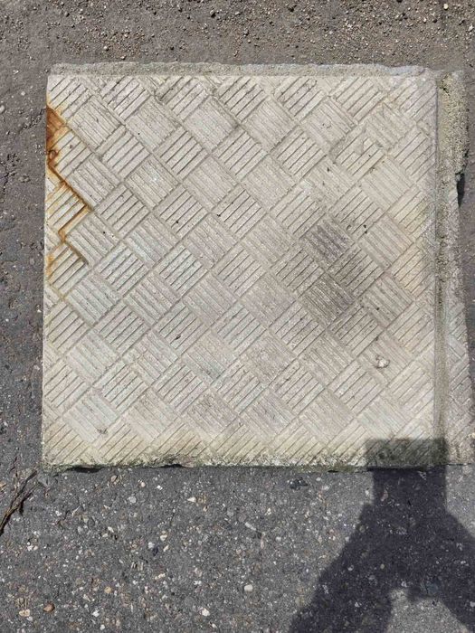 Тротоарни  плочки 4х40х40