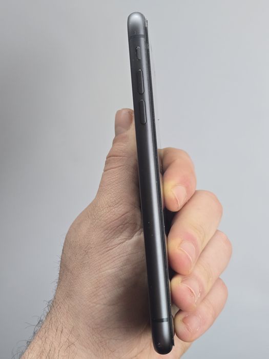 iPhone 11 64GB in stare buna