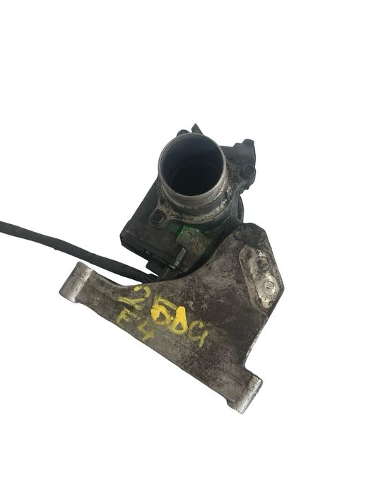 Suport + Egr Renault Master 2008 2.5D Euro4 8200931250