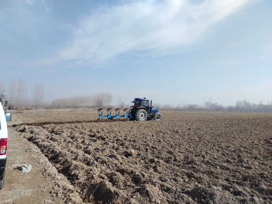 Qishloq xujaligi texnikasi sotiladi.