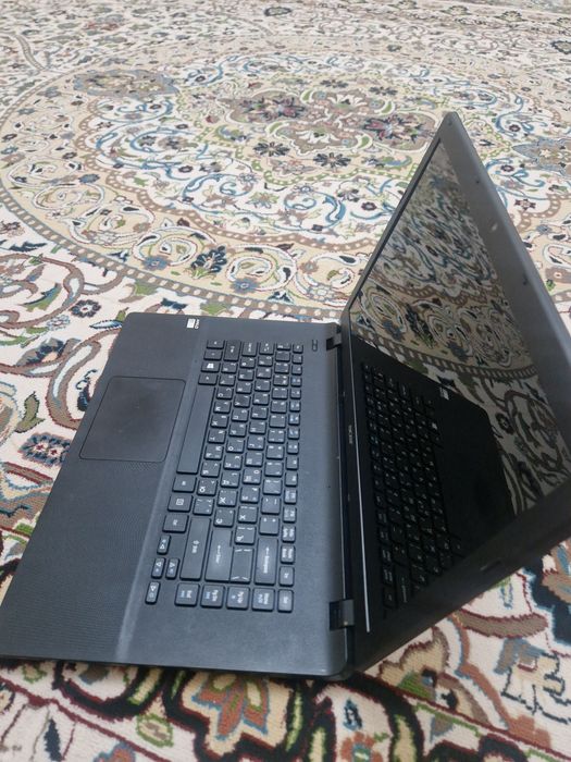 «Acer ноутбук өте жақсы жағдайда»