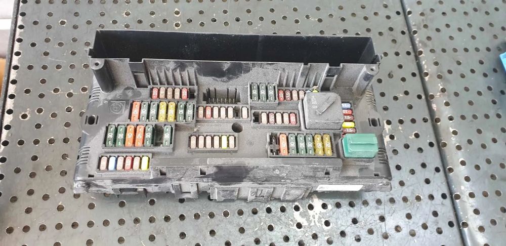 panou sigurante bmw serie 5 f10 f11 2.0 d  9252815-01