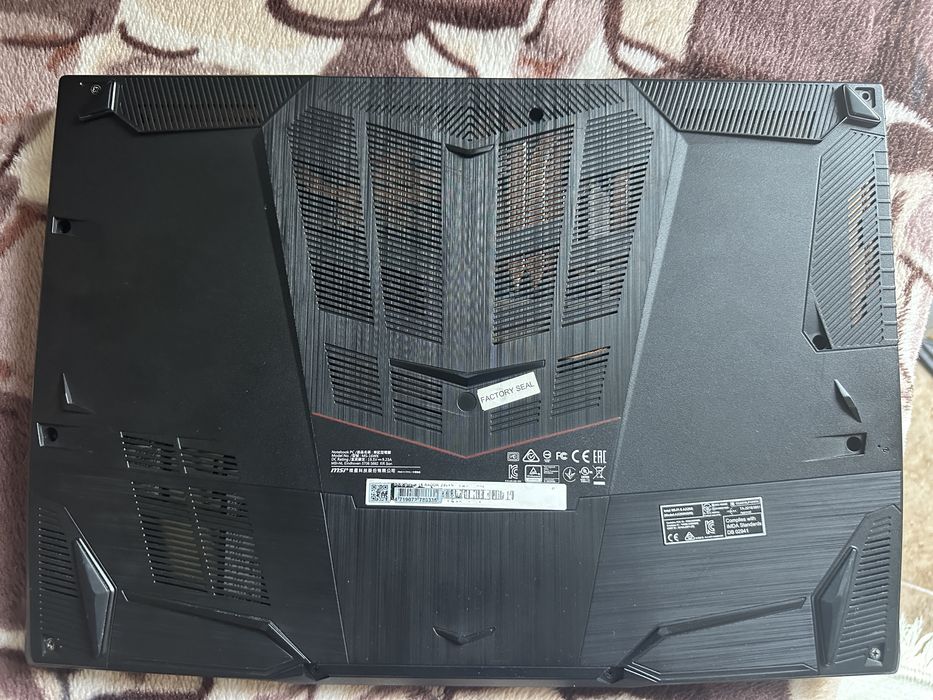 Laptop gaming MSI Bravo 15