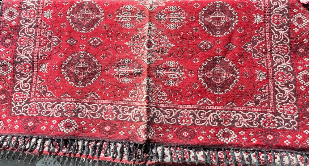 Ръчно тъкани килими (автентични)