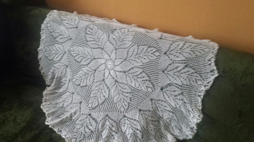 Стари кенарени кърпи и др