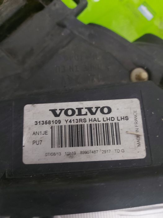 Far Stânga Volvo XC-60 Xenon 2013