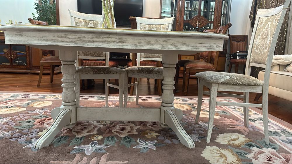 Продам стол со стульями