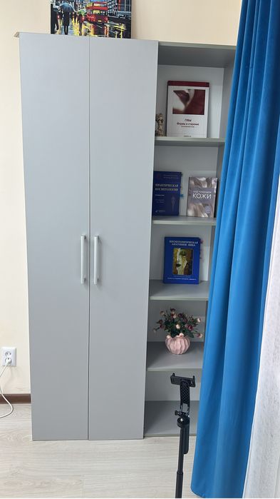 Продам мебель из кабинета