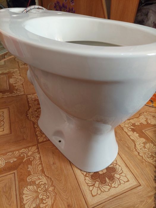 Продам унитаз б/у