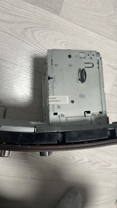 Продам магниолу ГУ на Phaeton