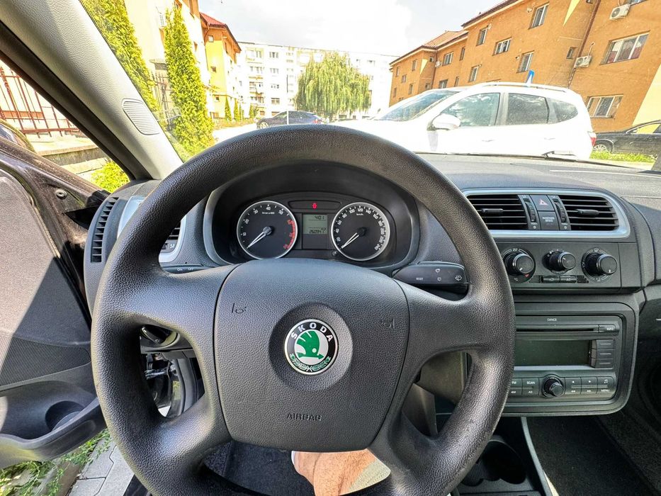 Skoda Fabia / 1.2 Benz / 1500 Euro fix