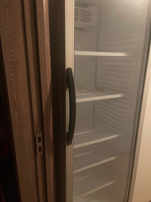 Vitrina frigider nou