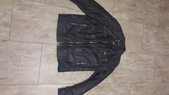 намалям до неделя 35лв Мъжко яке ест кожа