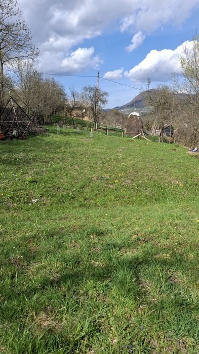 Teren intravilan 2244 m2, in Comuna Valea Doftanei, Sat Tesila