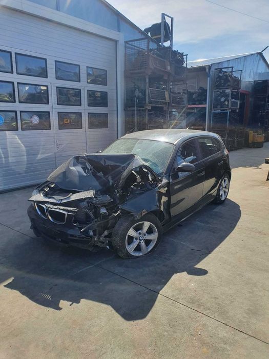 BMW Seria 1 /116i/2005/Dezmembrez/Dezmembram