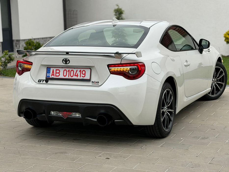 Toyota GT86 2.0 Rock&Road 200cp 2016