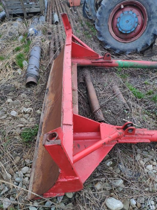 Lama tractor taf