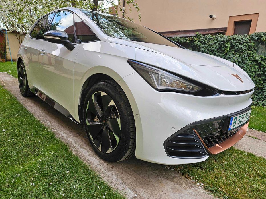 CUPRA Born E-Boost 77 kWh | 231 CP | 2023 | 38.000 km | Garanție 2027/2031 | 2 seturi roți