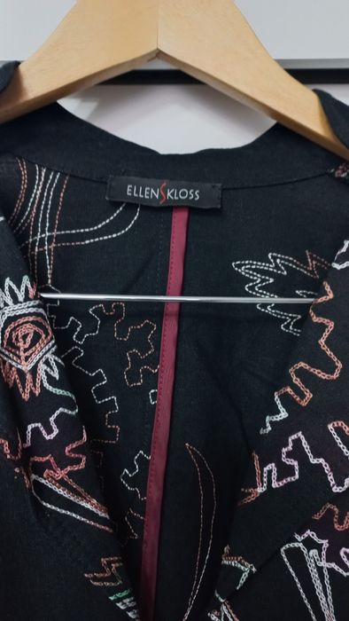 Шикарный костюм лён  р.44-46