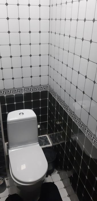 Продаётся двух комнатная квартира на втаром этаже