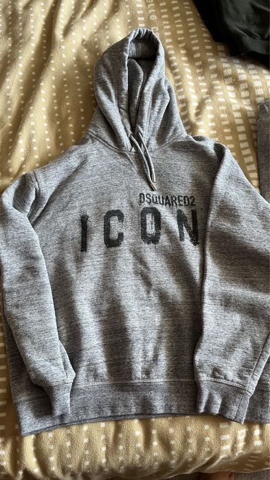 Анцунг Dsquared2