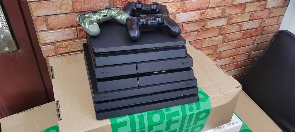 Consolq Gaming Playstation 4 Modat Orice Joc  Gratuit GTA Minecraft FC