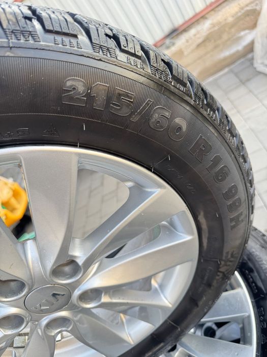 Продам Диски с зимней резиной