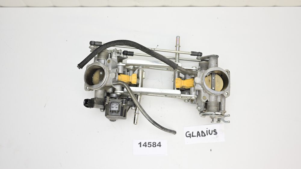 Rampa Injectie Corp Acceleratie TPS Suzuki SFV 650 Gladius 2009 - 2016
