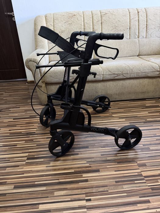 Cadru deplasare batrani dizabilitati din aluminiu