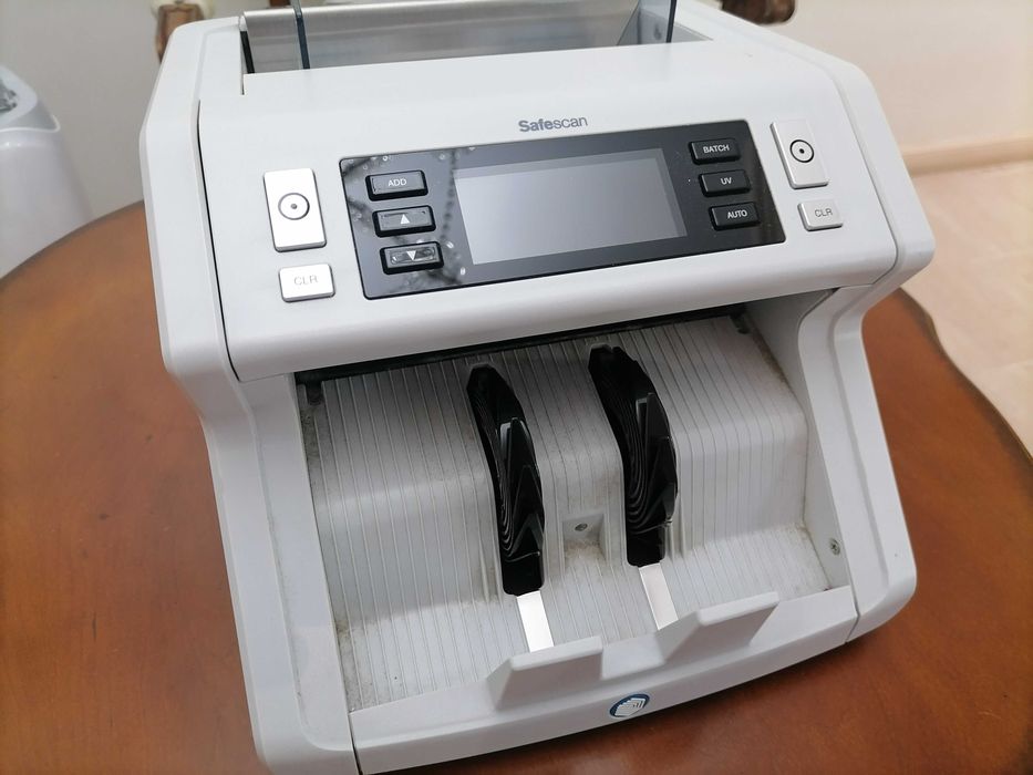 Принтер и скенер + брояч на пари