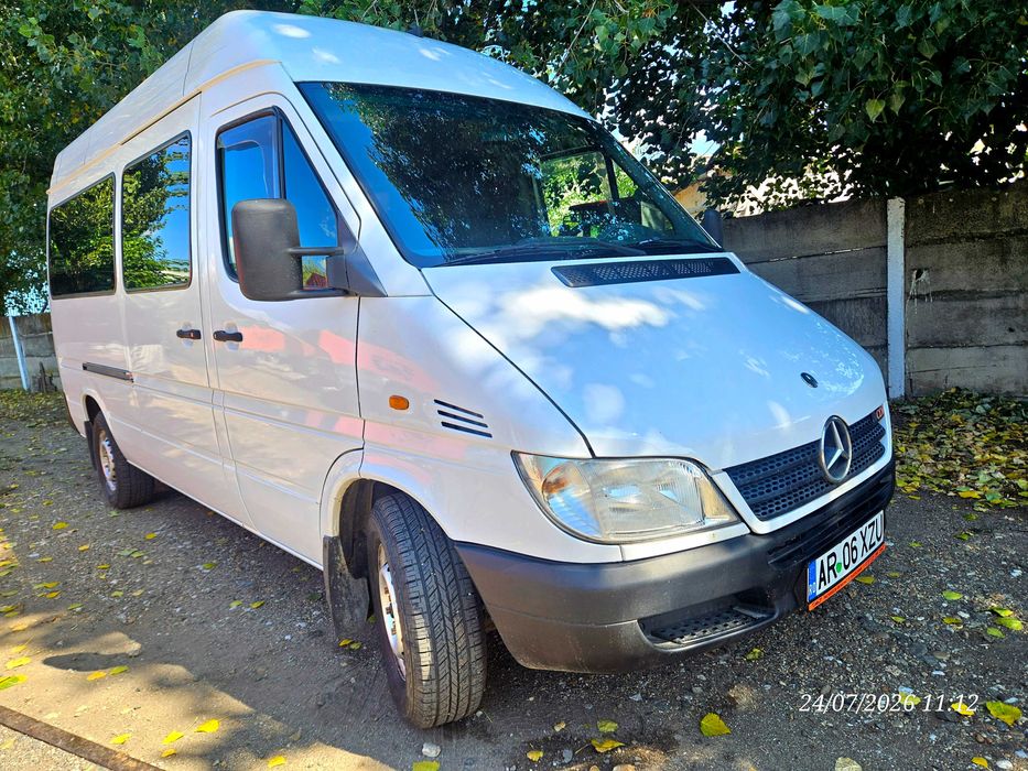 Mercedes sprinter 8+1