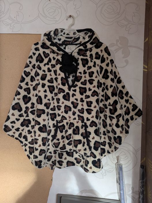 Capa dama purtata o singura data