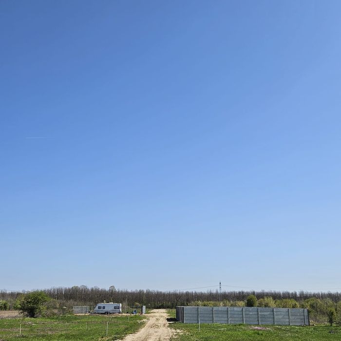Teren Sabareni intravilan 490 m2 langa padure