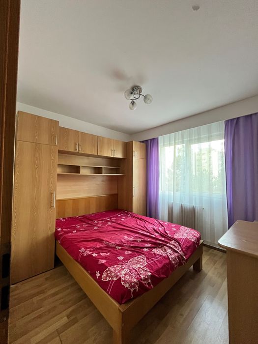 Închiriez apartament cu două camere