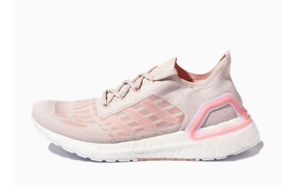 Дамски маратонки Adidas boost