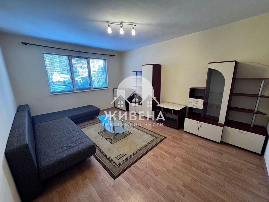 Отдавам под наем 4-стаен апартамент, Цветен квартал