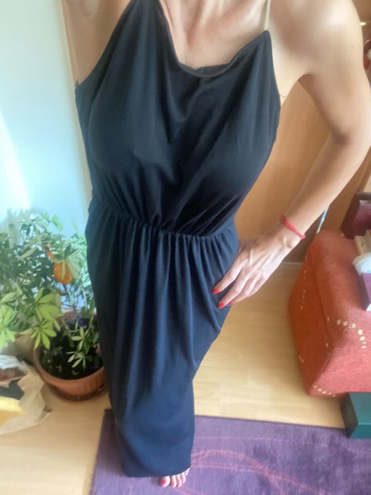 Mango Коктейлна рокля с гол гръб