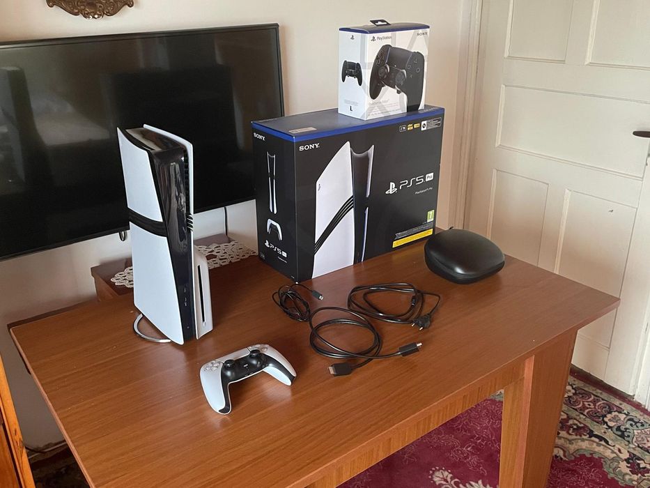 Ps5 pro full Set cu garanție+controller edge în stare foarte bună