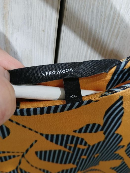 Платье от бренда Vero moda