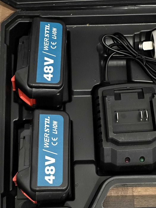 Trusa cheie impact werstil cu acumulator