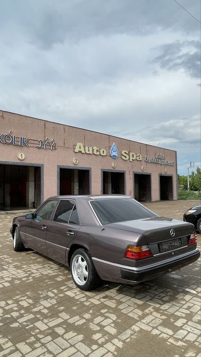 W 124 Мерседес Продам