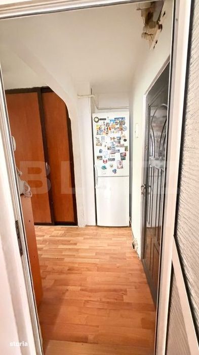 Apartament 3 camere, 48 mp, zona Micro 19