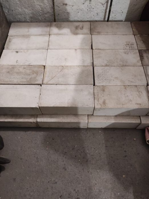 Продам новый, белый кирпич