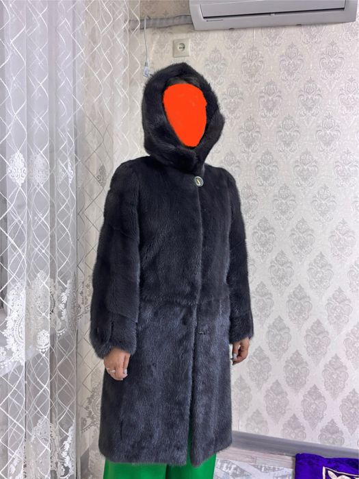 Продам норковую шубу