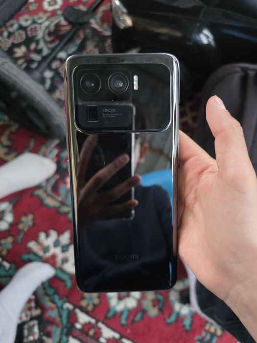 продаётся Xiaomi 11 ultra за 75 тыс есть обмен