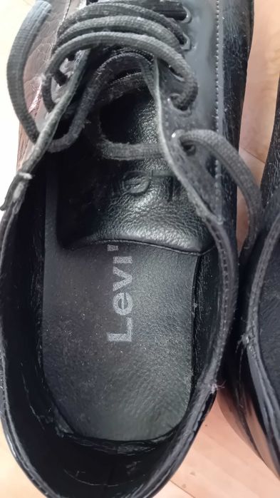 Обувки Levis мъжки размер 40