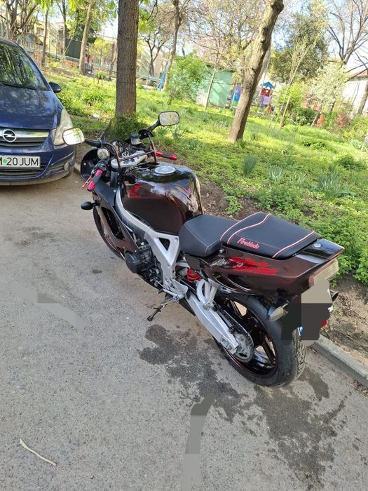 Motocicleta Honda 900rr